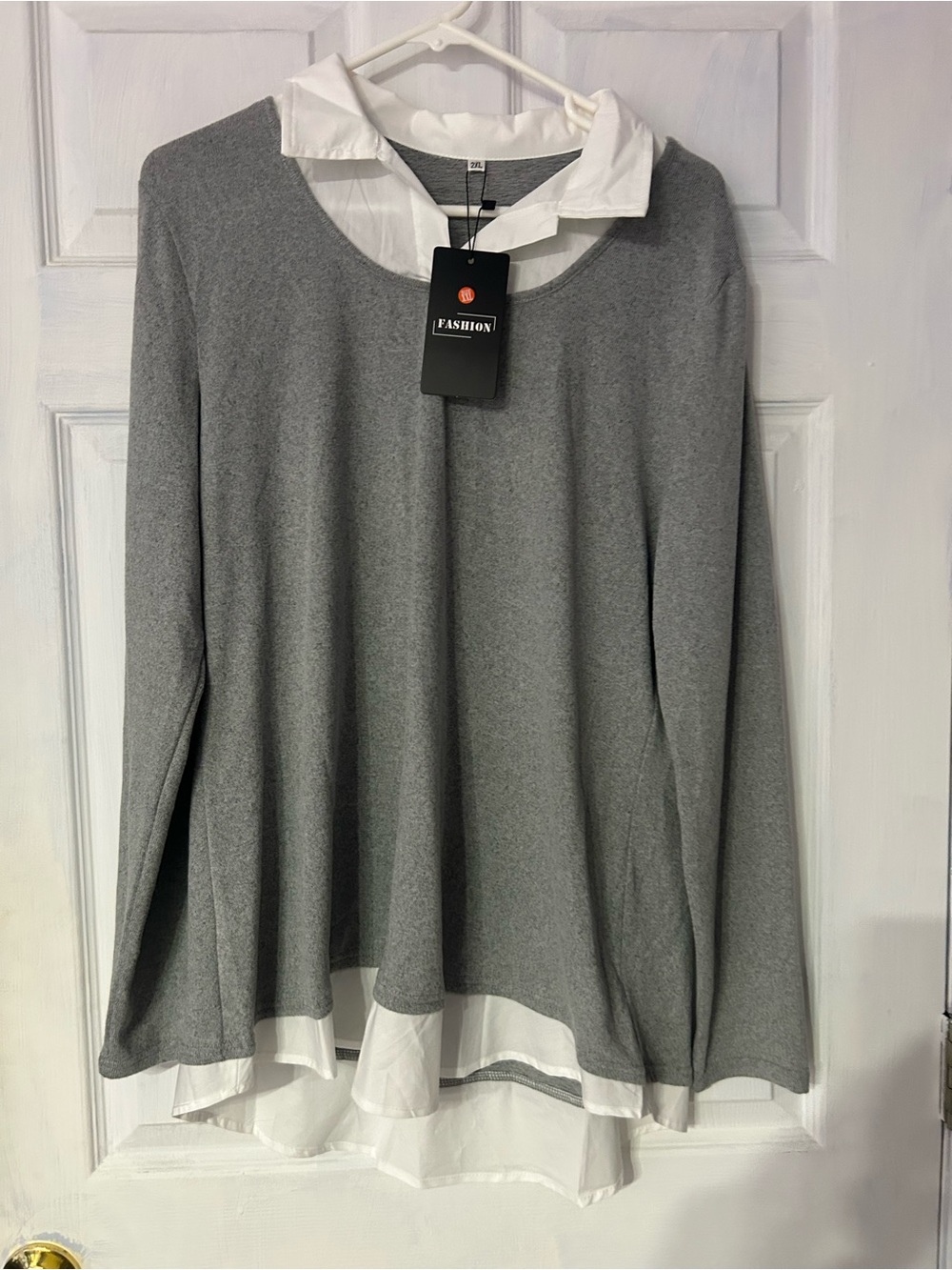 FASHION Layered Gray & White Women's Pullover Shirt